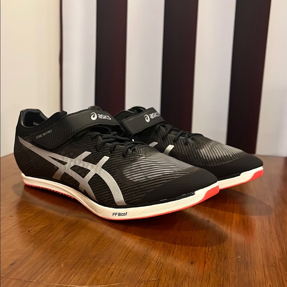 Asics Sonic Sky Pro Track Shoes Sneakers new black Men’s Size 12